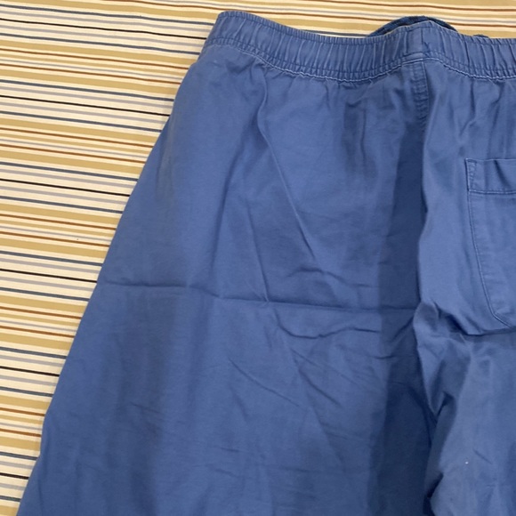 Bossini casual short in good condition convenient for every day use - Picture 7 of 7